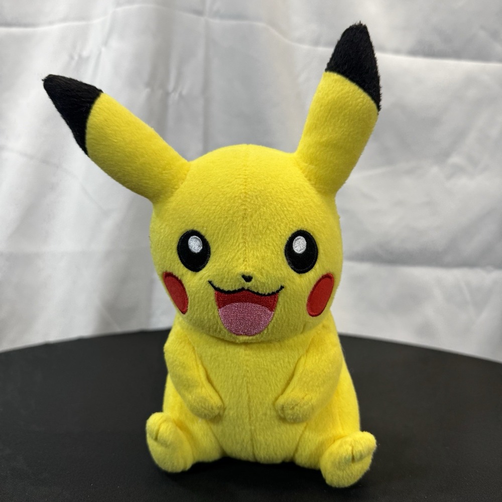 Tomy Pokemon Pikachu 6.5 Inch‎ Plush Stuffed Animal